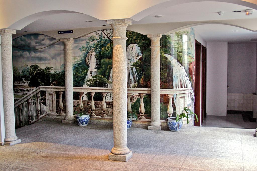 Casa De Retiros N. S. Perpetuo Socorro Hotell Guimarães Exteriör bild