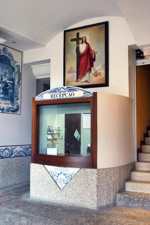 Casa De Retiros N. S. Perpetuo Socorro Hotell Guimarães Exteriör bild